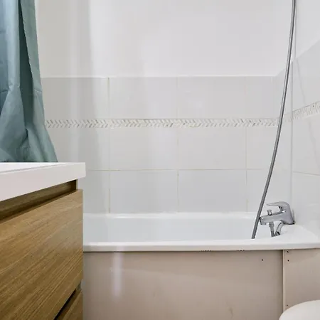 Proche Gares Et Du Centre Apartment *
